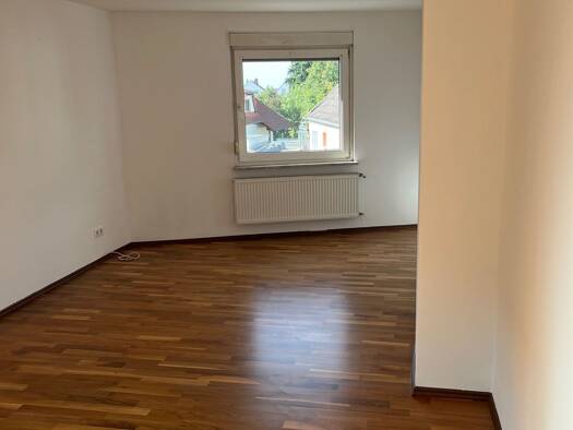 Wohnung zur Miete 650 € 2 Zimmer 58 m² Geschoss 1/1 frei ab sofort Griesheim 64347