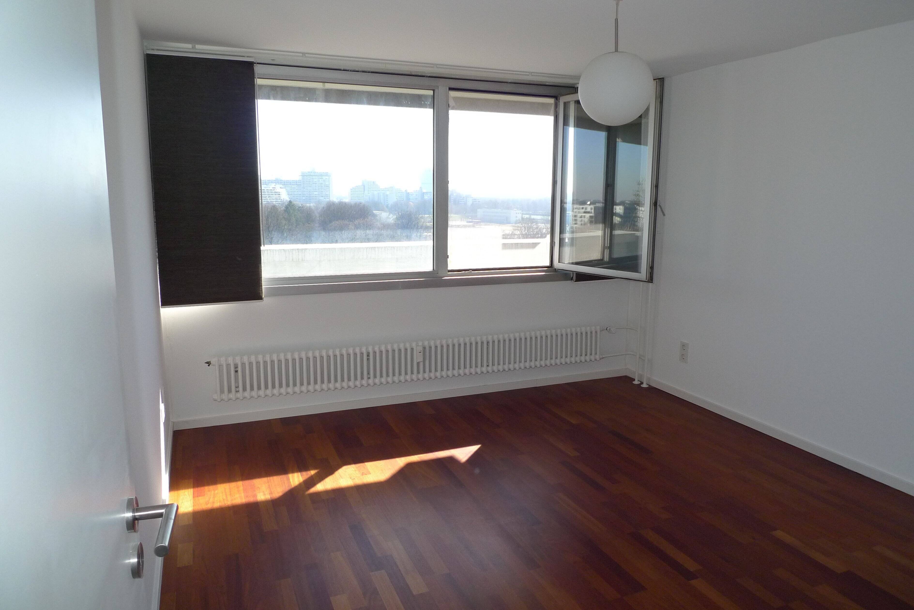 Property thumbnail 12