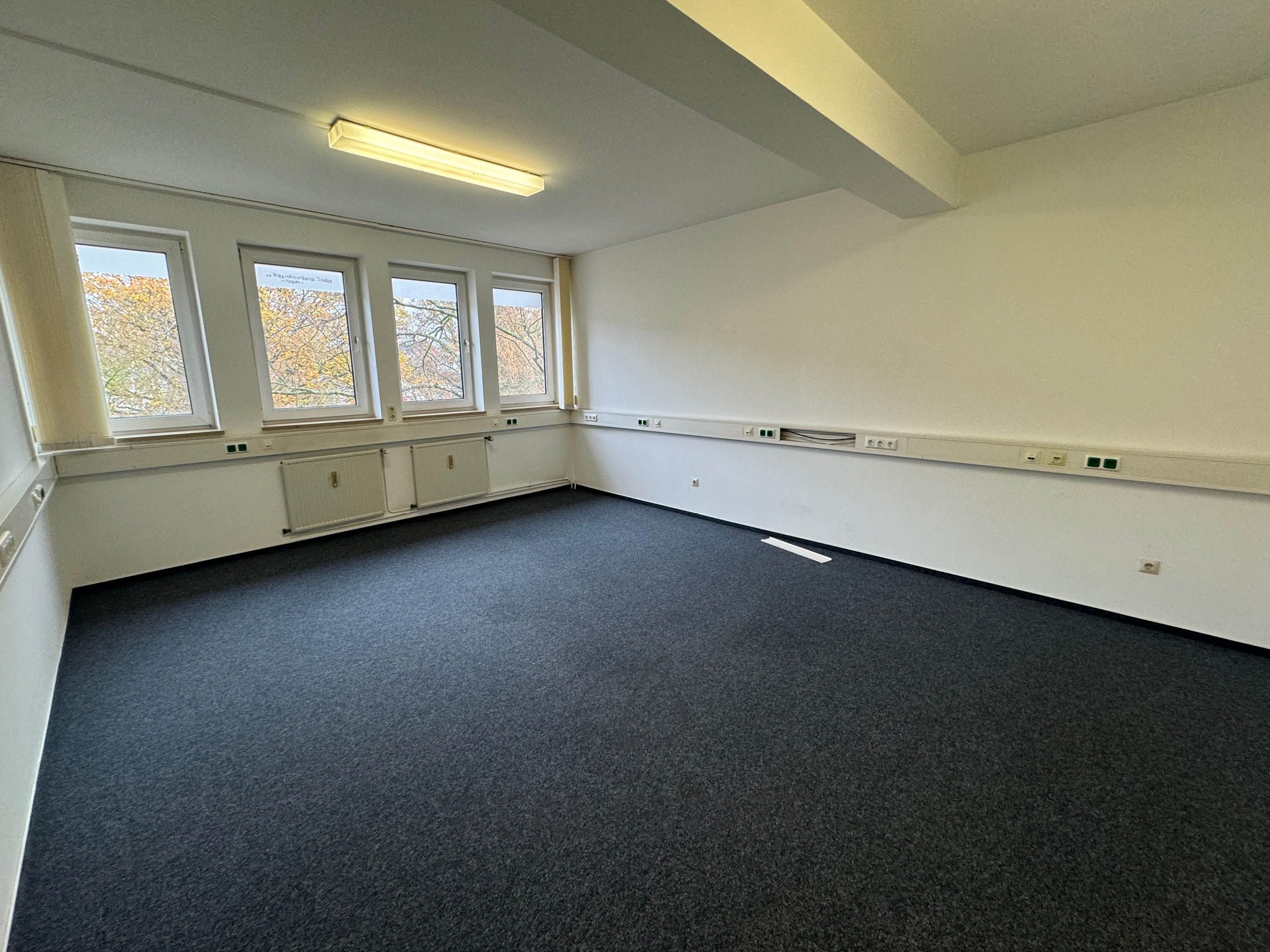 Bürofläche zur Miete 14,50 € 3 Zimmer 80 m²<br/>Bürofläche Bramfeld Hamburg 22177