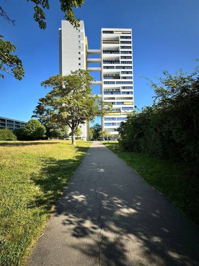 Wohnung zum Kauf 253.000 € 2 Zimmer 52 m² 15. Geschoss frei ab sofort Fasanenhofstraße 4/6 Fasanenhof Stuttgart 70565