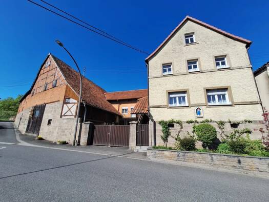 Einfamilienhaus zum Kauf provisionsfrei 215.000 € 5 Zimmer 110 m² 2.100 m² Grundstück frei ab sofort Am Hörner 3 Althausen Münnerstadt 97702