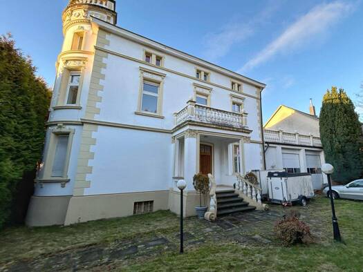 Villa zum Kauf 657.000 € 8 Zimmer 240 m² 745 m² Grundstück frei ab sofort Werl 59457