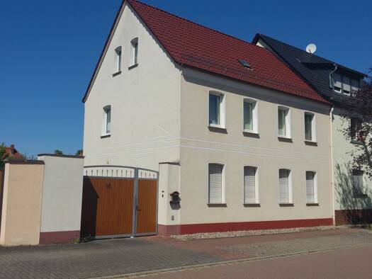 Einfamilienhaus zum Kauf 300.000 € 7 Zimmer 138 m² 854 m² Grundstück Großkayna Braunsbedra 06242
