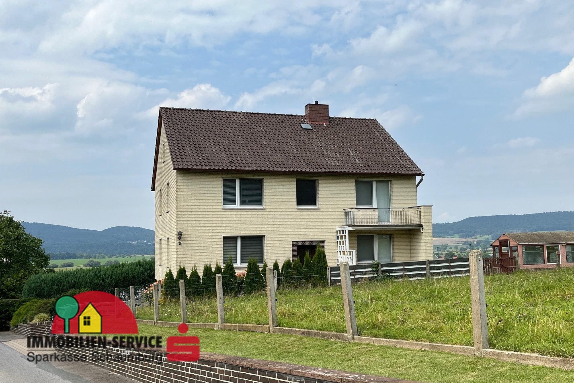 Mehrfamilienhaus zum Kauf 159.000 € 7 Zimmer 161 m²<br/>Wohnfläche 829 m²<br/>Grundstück Strücken Rinteln 31737