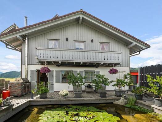 Villa zum Kauf 4 Zimmer 420 m² 838 m² Grundstück Feldkirchen in Kärnten 9560