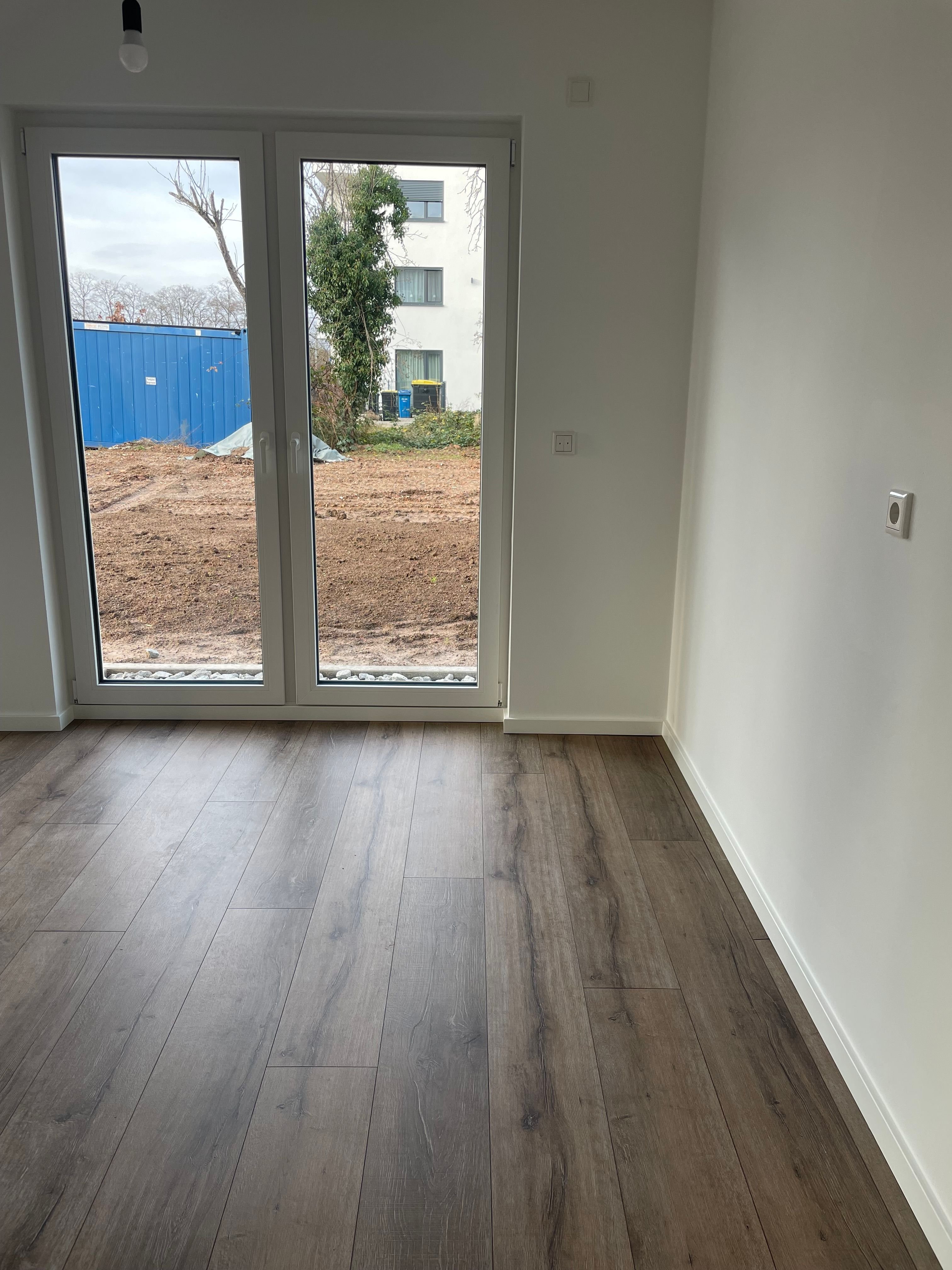 Wohnung zur Miete 800 € 2 Zimmer 60 m²<br/>Wohnfläche EG<br/>Geschoss ab sofort<br/>Verfügbarkeit Leibnizstrasse 11 Nilkheim Aschaffenburg 63741