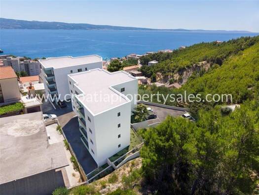 Wohnung zum Kauf 150.000 € 1 Zimmer 42 m² Omiš