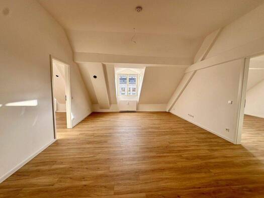 Wohnung zur Miete 1.175 € 3 Zimmer 93,7 m² 3. Geschoss Landau Landau in der Pfalz 76829