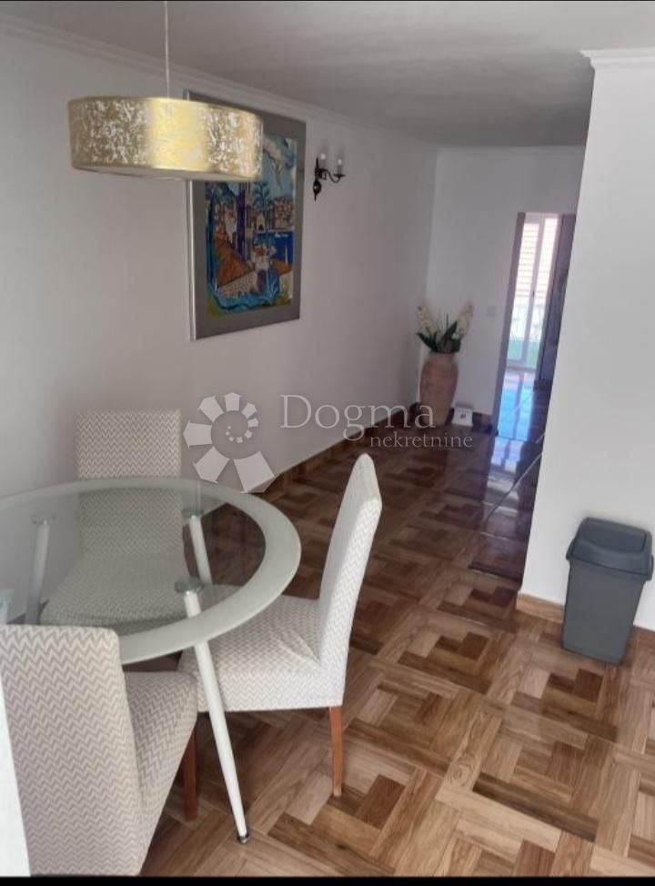 Wohnung zum Kauf 269.000 € 3 Zimmer 74 m²<br/>Wohnfläche 1.<br/>Geschoss Hvar center 21450