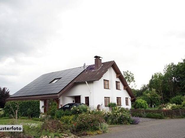 Einfamilienhaus zum Kauf 45.000 € 4 Zimmer 97 m² 156 m² Grundstück Bornstedt 06295