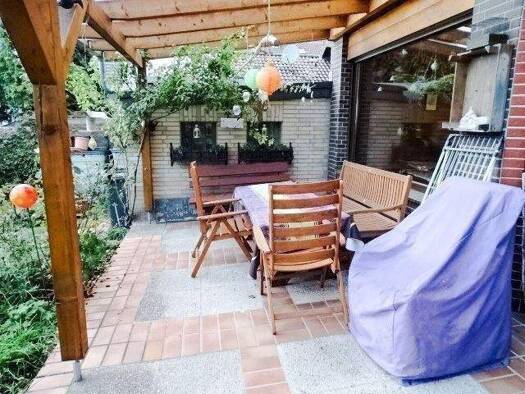 Mehrfamilienhaus zum Kauf 630.000 € 6 Zimmer 158,2 m² 1.000 m² Grundstück Schlehdornweg 11 Spich Troisdorf 53842