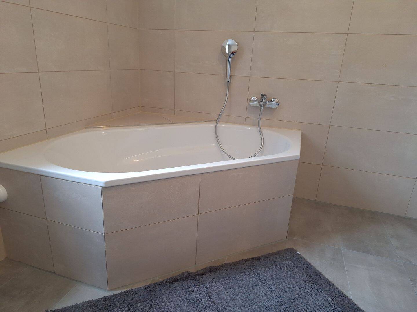 Property thumbnail 19