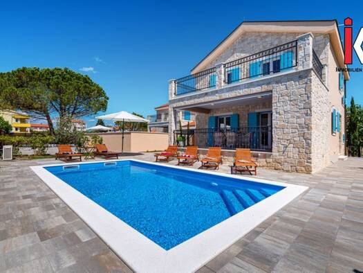 Villa zum Kauf 700.000 € 4 Zimmer 202 m² 255 m² Grundstück Privlaka 23233