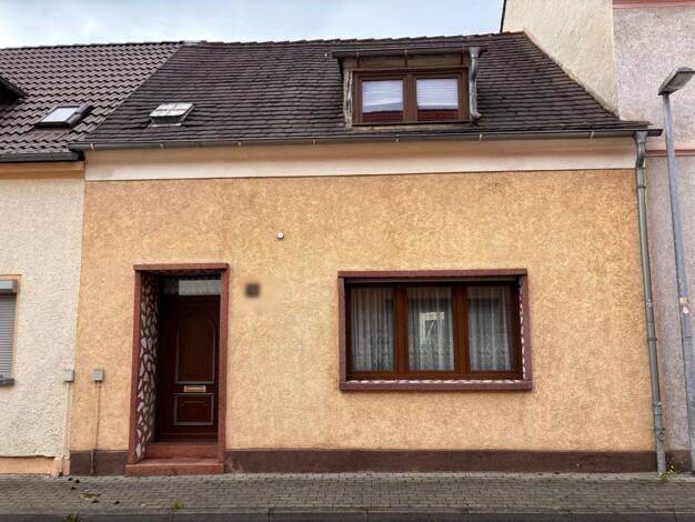 Reihenmittelhaus zum Kauf 55.000 € 3 Zimmer 113 m² 255 m² Grundstück Roßlau Dessau-Roßlau 06862