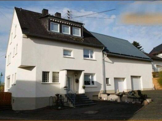 Einfamilienhaus zum Kauf provisionsfrei 259.500 € 12 Zimmer 218 m² 899 m² Grundstück Linden 57629