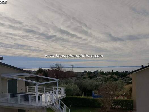 Studio zum Kauf 490.000 € 5 Zimmer 120 m² 1. Geschoss frei ab sofort via S. Colombano BARDOLINO 37011