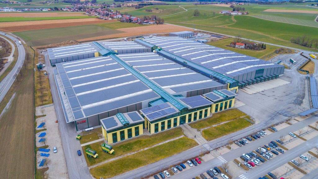 Produktionshalle zur Miete provisionsfrei 9.200 m² Lagerfläche teilbar von 2.300 m² bis 9.200 m² Esbaum Kirchdorf 83527