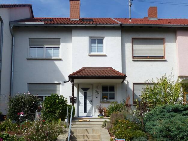 Reihenmittelhaus zum Kauf 399.000 € 5 Zimmer 126 m² 245 m² Grundstück Edenkoben 67480