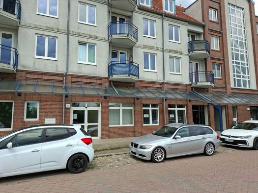 Büro zur Miete provisionsfrei 9,95 € 3 Zimmer 170 m² Bürofläche Ludwigslust 19288