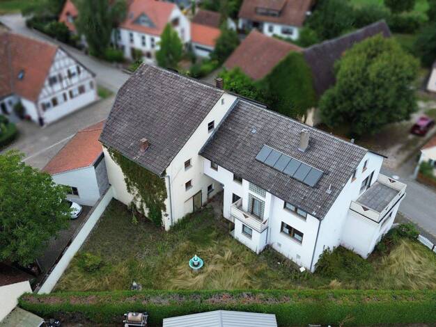 Einfamilienhaus zum Kauf 299.000 € 8 Zimmer 185 m² 643 m² Grundstück Wald Gunzenhausen 91710