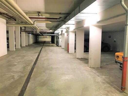 Tiefgaragenstellplatz zur Miete provisionsfrei 30 € Scheffelstraße 102 Helbersdorf Helbersdorf 09120