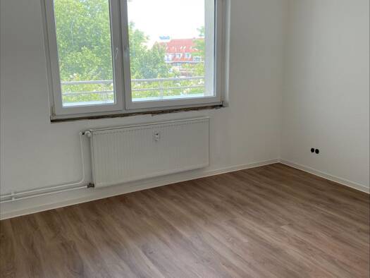 Wohnung zur Miete 631 € 3 Zimmer 66,4 m² 5. Geschoss frei ab 01.11.2026 Neue Straße 19 Elmshorn 25335