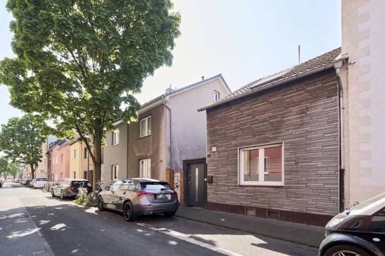 Doppelhaushälfte zum Kauf 389.000 € 4 Zimmer 92 m² 205 m² Grundstück Humboldt / Gremberg Köln 51105