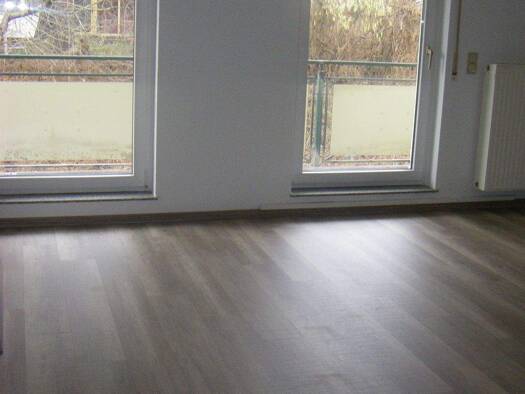 Studio zur Miete 299 € 1 Zimmer 37,4 m² 3 Geschosse frei ab 01.04.2026 Cleudner Straße 41 Thekla Leipzig 04349