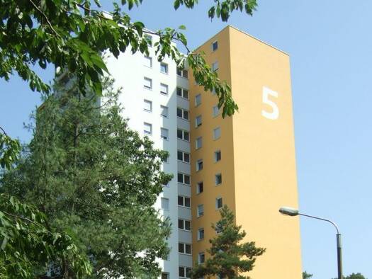 Wohnung zur Miete 1.063 € 4 Zimmer 95,7 m² 8. Geschoss frei ab 01.06.2026 Friedrich-Bauer-Str. 5 Erlangen-Süd Erlangen 91058