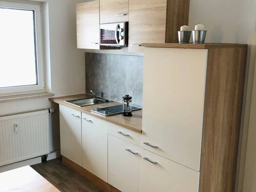 Wohnung zur Miete 1.075 € 3 Zimmer 70 m² Geschoss 2/3 frei ab 01.09.2026 Großhelfendorf Aying 85653