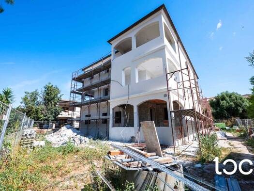 Wohnung zum Kauf 190.000 € 3 Zimmer 75 m² Posada 08020
