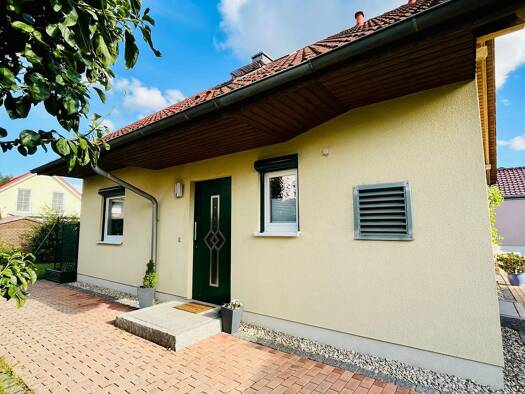 Einfamilienhaus zum Kauf provisionsfrei 569.000 € 4 Zimmer 134 m² Landau Landau an der Isar 94405