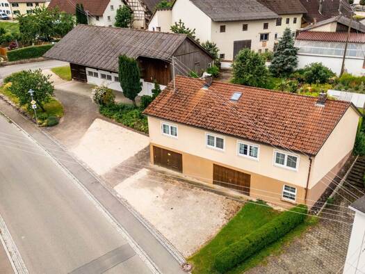 Einfamilienhaus zum Kauf 375.000 € 5 Zimmer 128 m² 1.609 m² Grundstück frei ab sofort Altheimer Straße 1 Waldhausen Altheim 88499