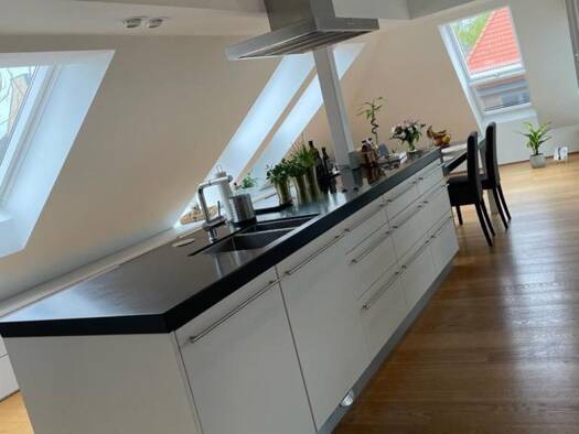 Penthouse zur Miete 950 € 3 Zimmer 112 m² Geschoss -4/4 frei ab 01.10.2026 Mitte Mitte 30159