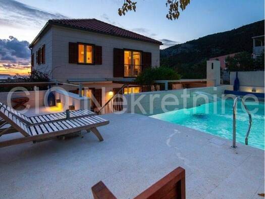 Haus zum Kauf 1.500.000 € 5 Zimmer 400 m² Komiža