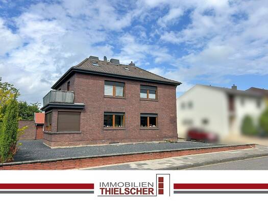 Mehrfamilienhaus zum Kauf 399.000 € 5 Zimmer 165 m² 941 m² Grundstück Scherpenseel Übach-Palenberg 52531