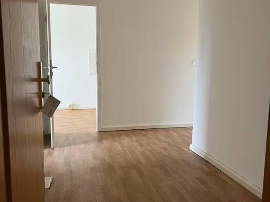 Wohnung zur Miete 395 € 3 Zimmer 67,2 m² 1. Geschoss frei ab sofort Straße der Freundschaft 12 Rosenow Rosenow 17091