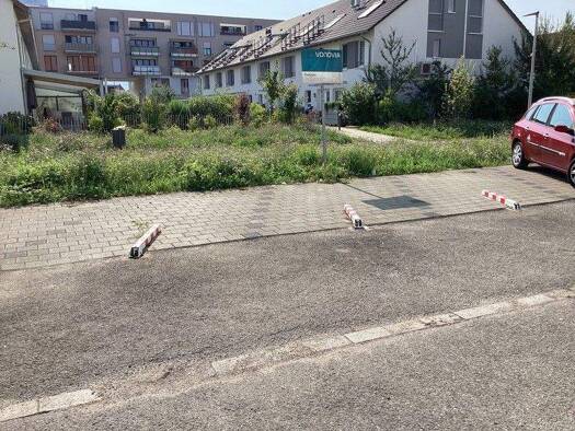 Außenstellplatz zur Miete provisionsfrei 29 € Okenstr. ASTP bei 52-70 Stadtmitte Offenburg 77652