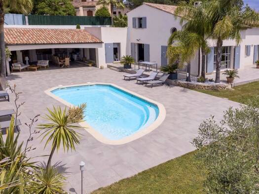 Einfamilienhaus zum Kauf 1.690.000 € 4 Zimmer 190 m² 2.075 m² Grundstück Valbonne 06560