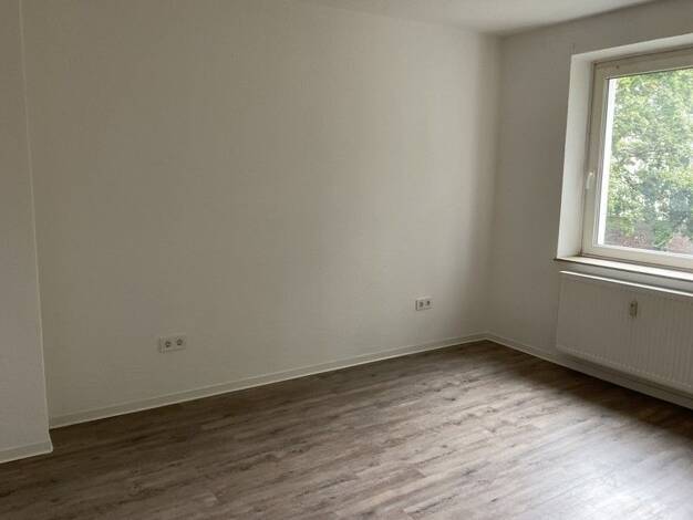 Wohnung zur Miete nur mit Wohnberechtigungsschein 499 € 2 Zimmer 45,3 m² 1. Geschoss frei ab 04.09.2026 Weirauchstraße 4 Herrenhausen Herrenhausen - Stöcken 30419