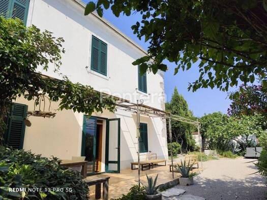 Einfamilienhaus zum Kauf 1 € 4 Zimmer 140 m² Šilo, Dobrinj Dobrinj 51514