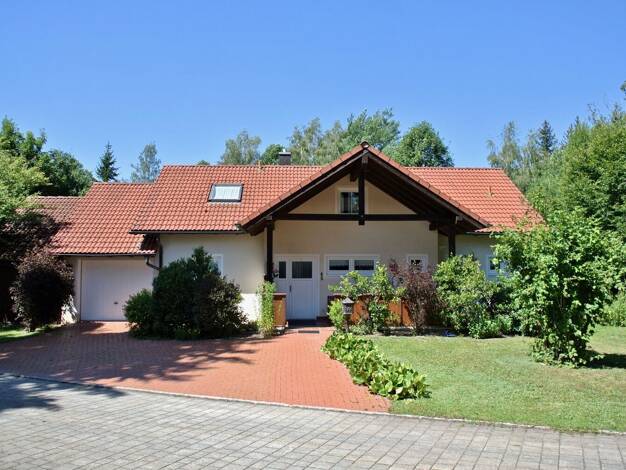 Einfamilienhaus zum Kauf 359.000 € 6 Zimmer 180 m² 3.690 m² Grundstück Mehlmeisel Mehlmeisel 95694