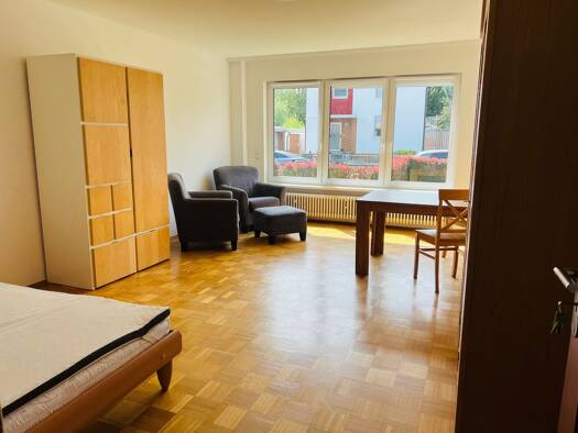 WG-Zimmer zur Miete 500 € 29 m² 1. Geschoss frei ab 01.10.2025 Königsteiner Str. 5 Eschborn 65760
