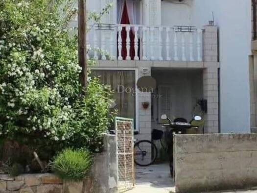 Haus zum Kauf 210.000 € 2 Zimmer 180 m² Kampor, Rab Rab