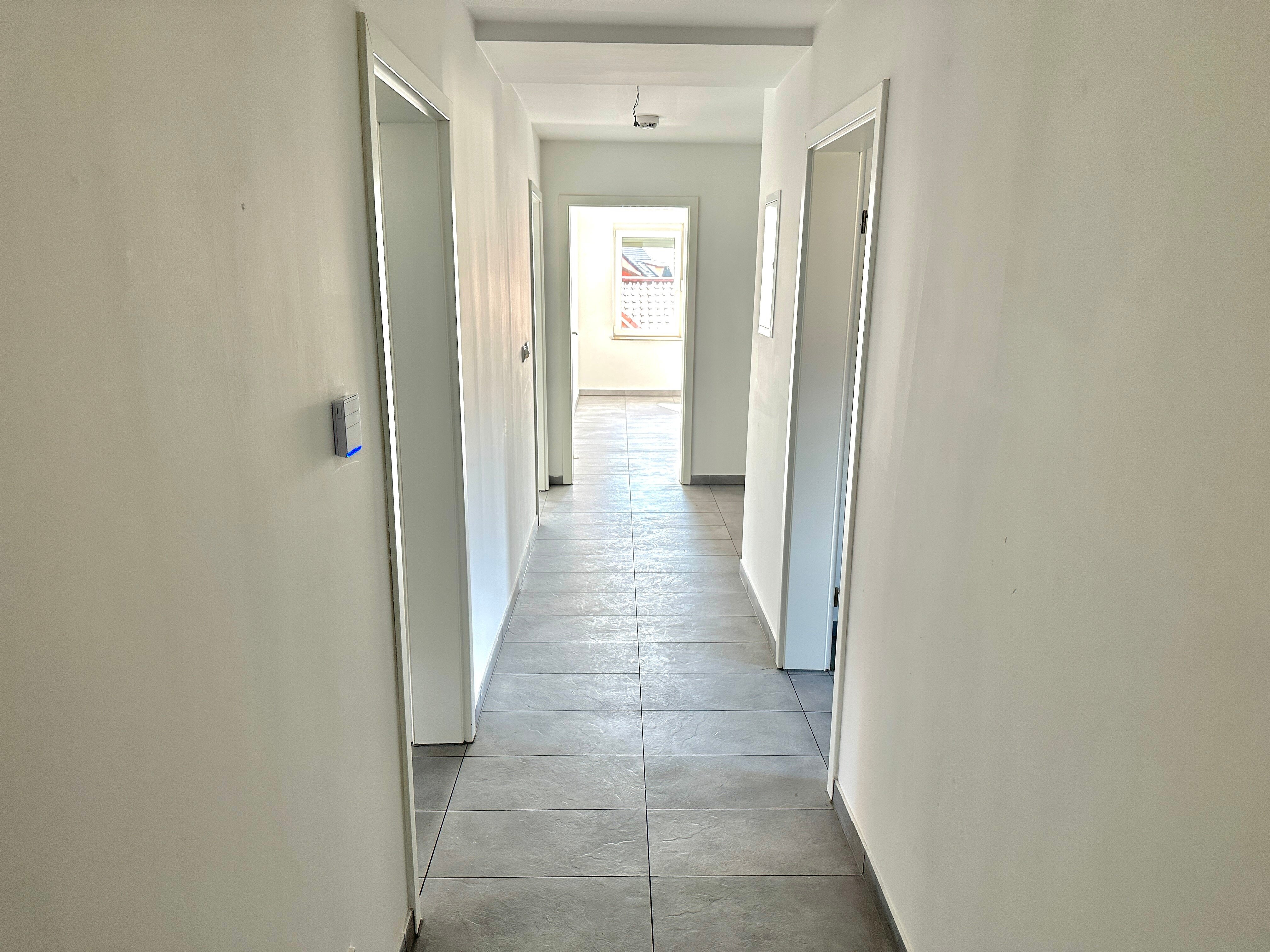 Wohnung zur Miete 1.100 € 4 Zimmer 145 m²<br/>Wohnfläche 2.<br/>Geschoss ab sofort<br/>Verfügbarkeit Luitpoldstraße 8 Treuchtlingen Treuchtlingen 91757