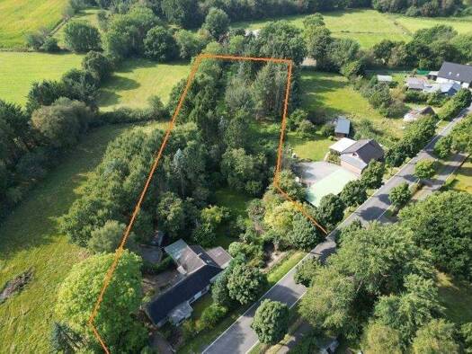 Einfamilienhaus zum Kauf 169.000 € 7 Zimmer 170 m² 6.000 m² Grundstück Hennstedt 25779