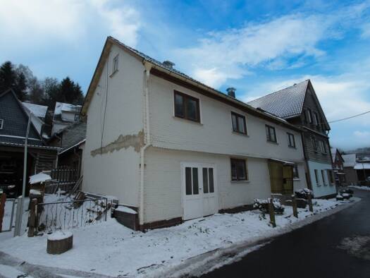 Einfamilienhaus zum Kauf provisionsfrei 69.000 € 6 Zimmer 160 m² 160 m² Grundstück Ortsstr. 63 Kleinschmalkalden Floh-Seligenthal 98593