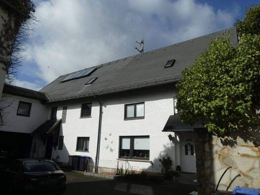 Mehrfamilienhaus zum Kauf 419.000 € 12 Zimmer 294 m² 1.405 m² Grundstück Bonbaden Braunfels 35619