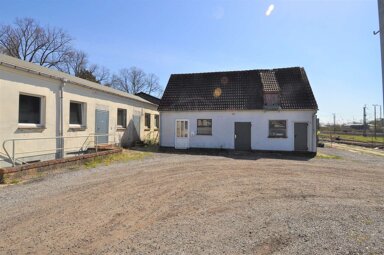 Lagerhalle zur Miete 5 € 25,3 m² Lagerfläche Stadtmitte Rostock 18055