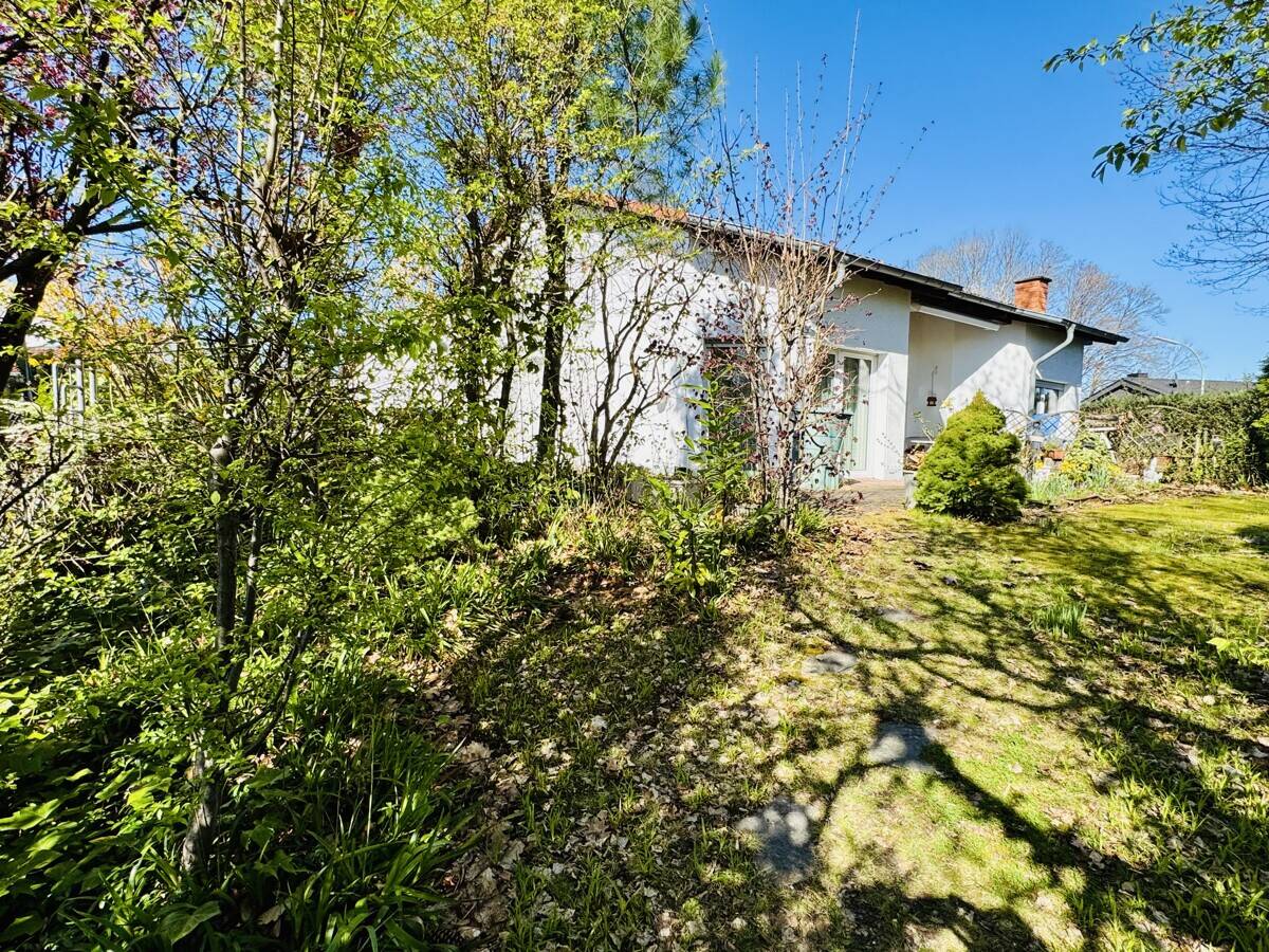 Immobilie in Bad Sassendorf - Reihenendhaus mit Tiefgarage! - Bild 1